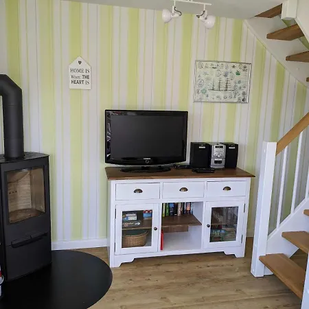 Ferienhaus Matthes Nyaraló Friedrichskoog-Spitz